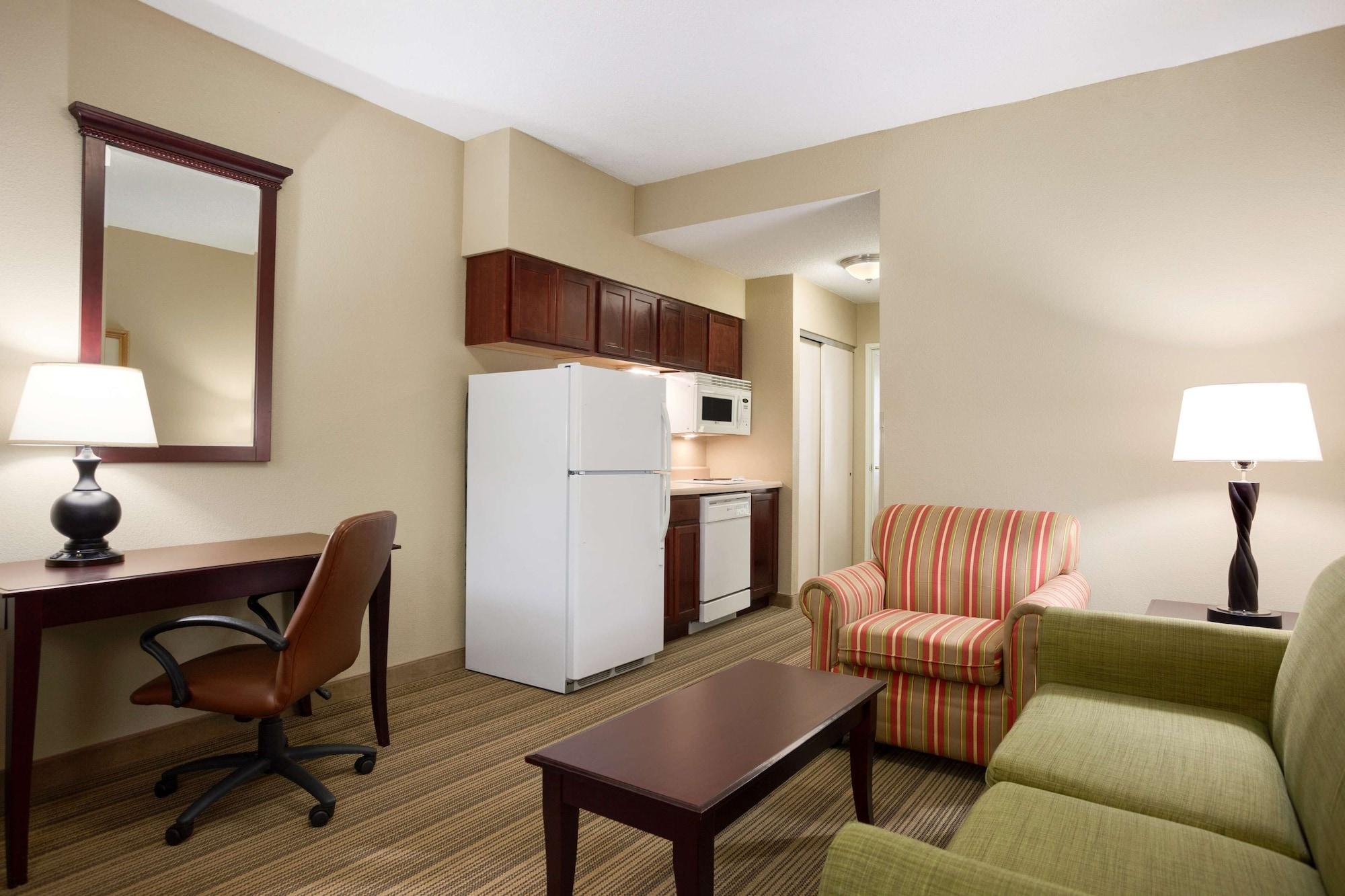 Country Inn & Suites By Radisson, Ithaca, Ny ภายนอก รูปภาพ