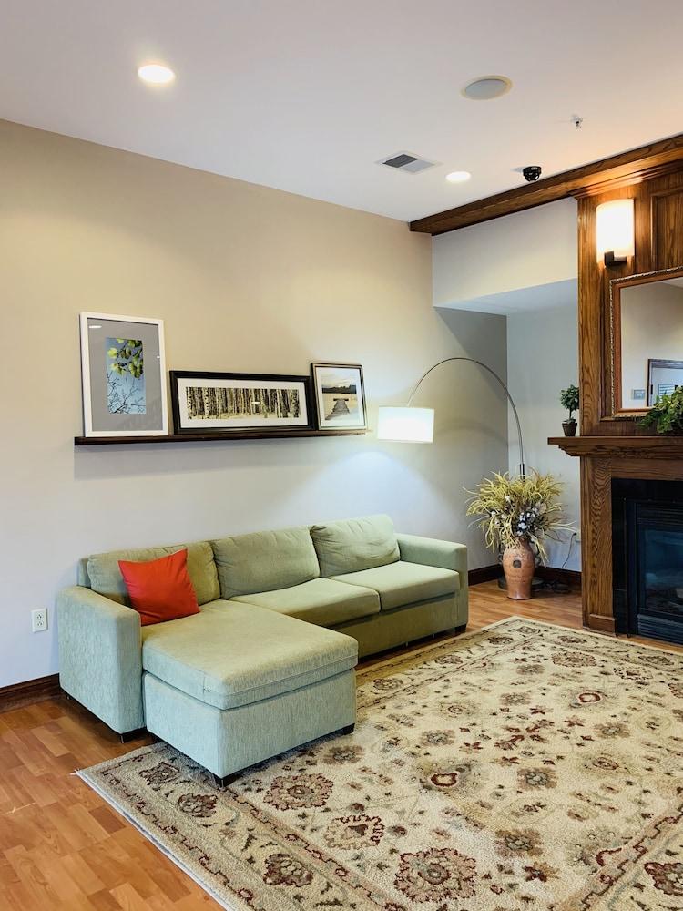 Country Inn & Suites By Radisson, Ithaca, Ny ภายนอก รูปภาพ
